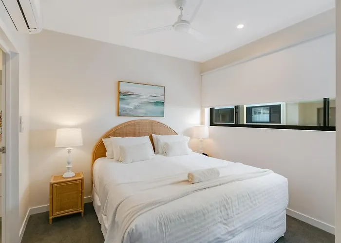 Caba Beachside -2Br Hinterland View Apartment By Uholiday