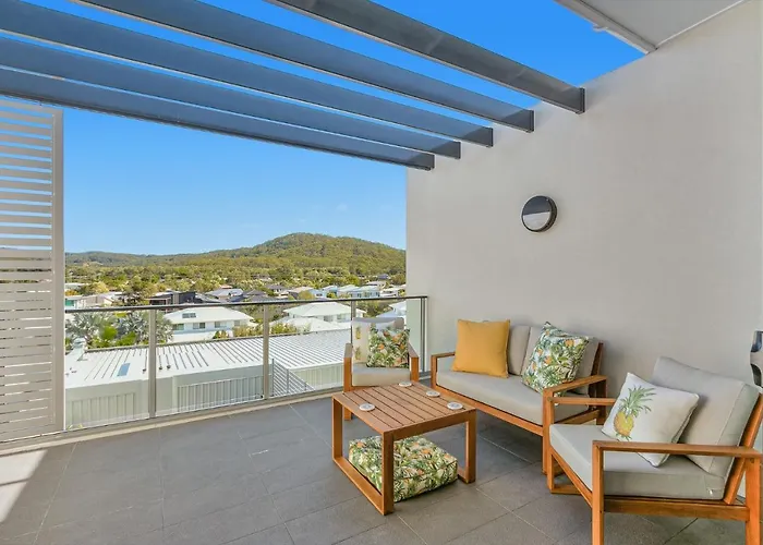Caba Beachside -2Br Hinterland View Apartment By Uholiday