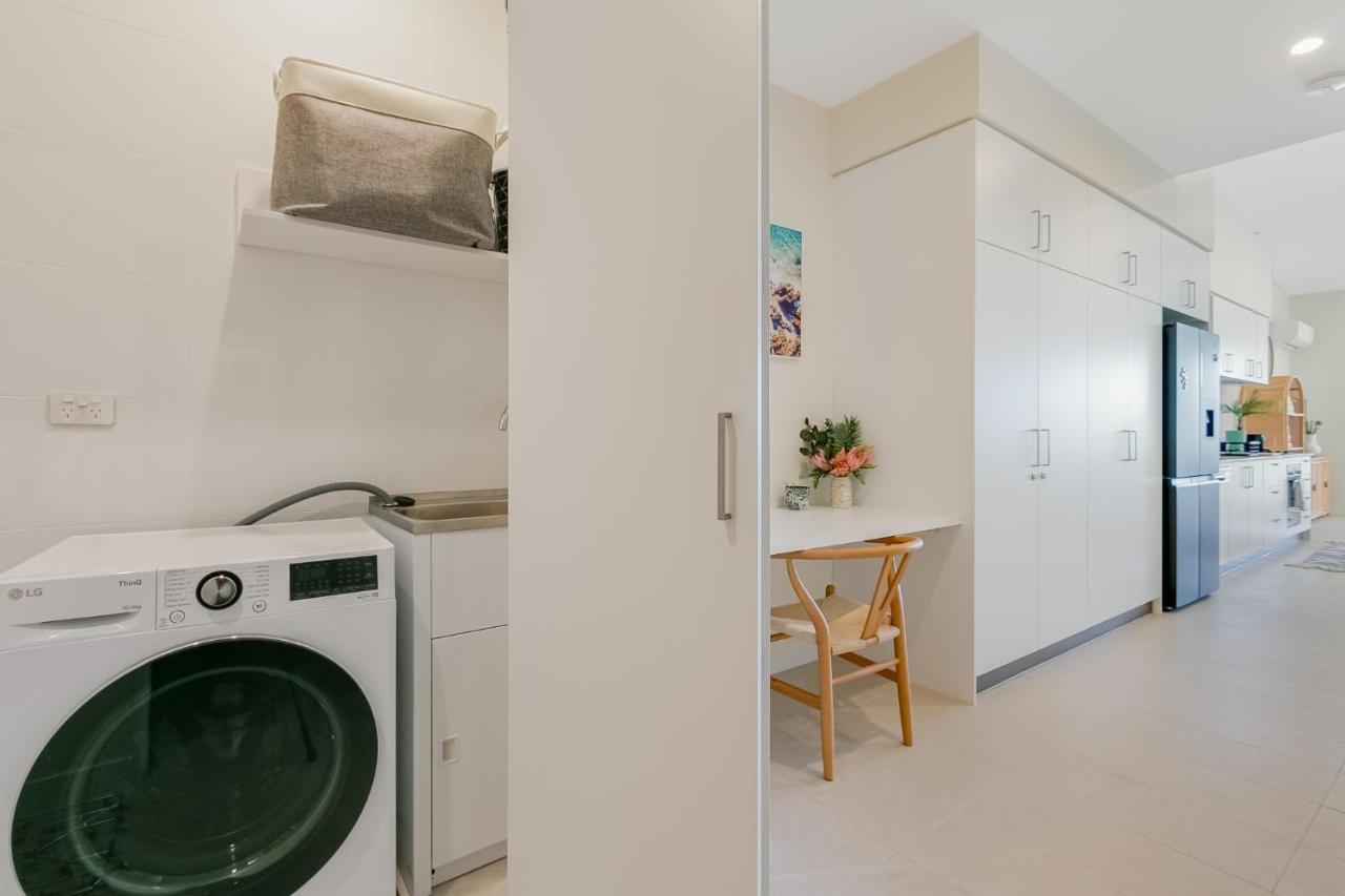 Caba Beachside -2br Hinterland View By Uholiday